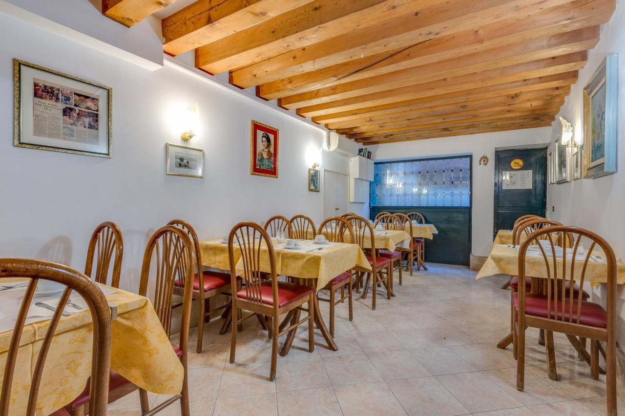 Hotel Bernardi Semenzato Venetië Buitenkant foto